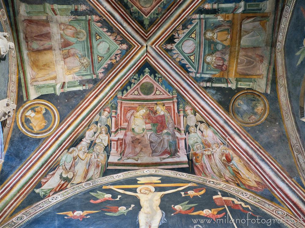 Lentate sul Seveso (Monza e Brianza, Italy) - Frescoes on the vault of apse of the Oratory of Santo Stefano